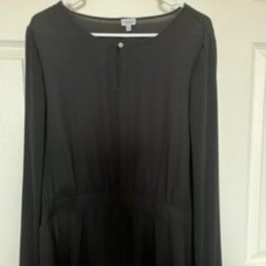 Peplum blouse with tiny pleated sleeves